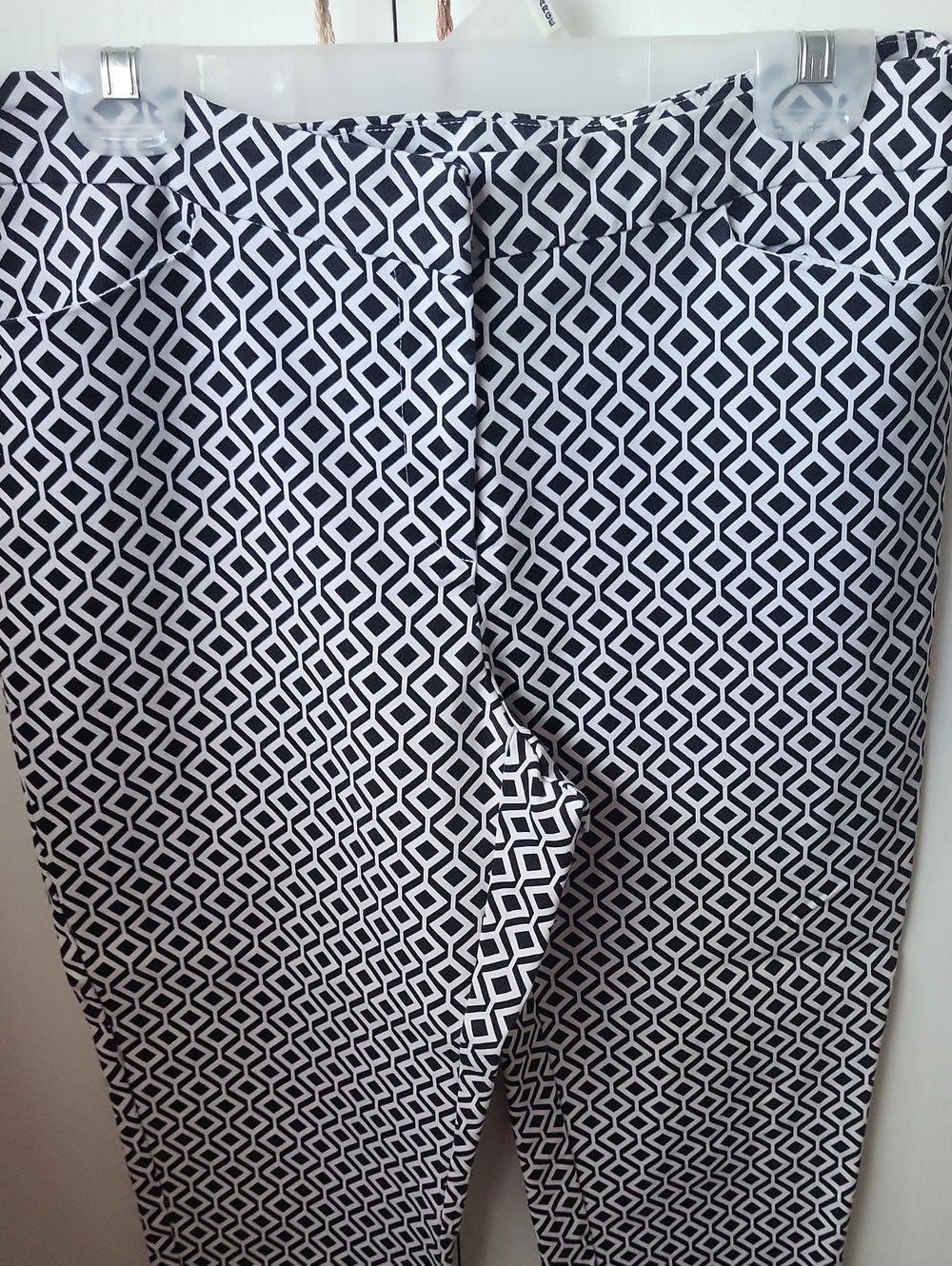 Joseph Ribkoff Black & White Diamond Print Pant